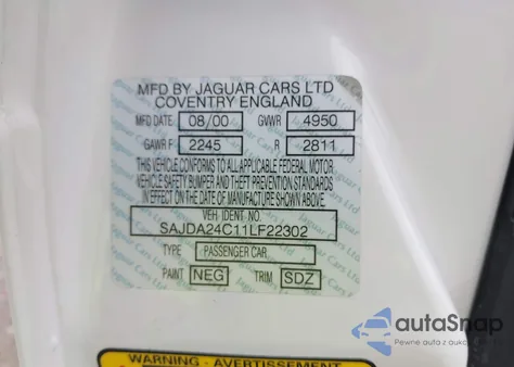 2001 Jaguar Xj8 Vanden Plas z USA, uszkodzony, nr VIN SAJDA24C11LF22302